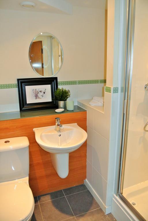 Oyo Approved Serviced Apartments Steam Mill Chester Exterior foto